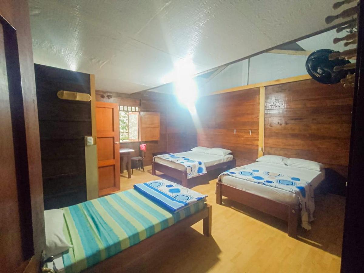 Hostal Cano Nevera Ла-Макарена Экстерьер фото