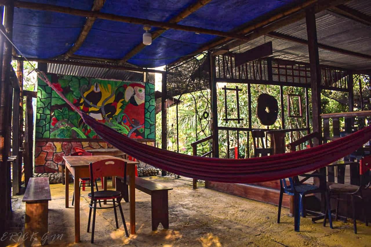 Hostal Cano Nevera Ла-Макарена Экстерьер фото