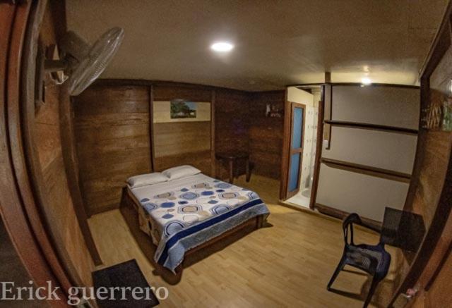 Hostal Cano Nevera Ла-Макарена Экстерьер фото
